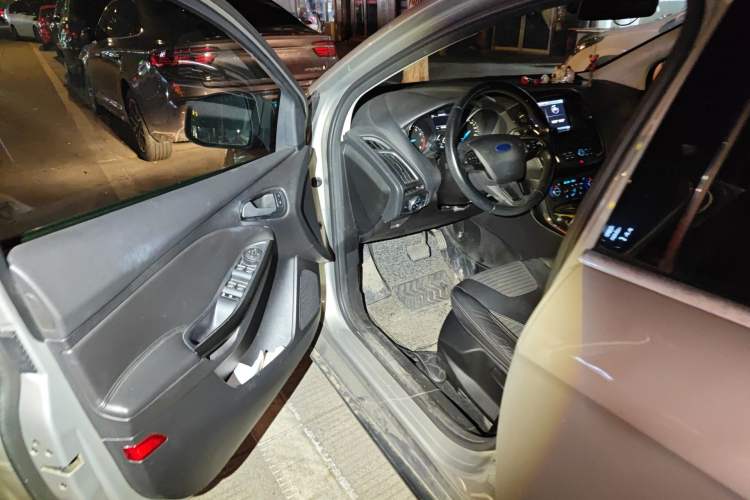 Used Ford Focus 2015 Hatchback EcoBoost 180 Automatic Elite Model