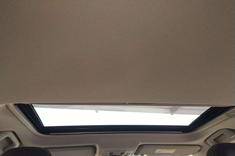 Used Toyota RAV4 2016 2.0L CVT Two-Wheel Drive Smart Edition China V Standard