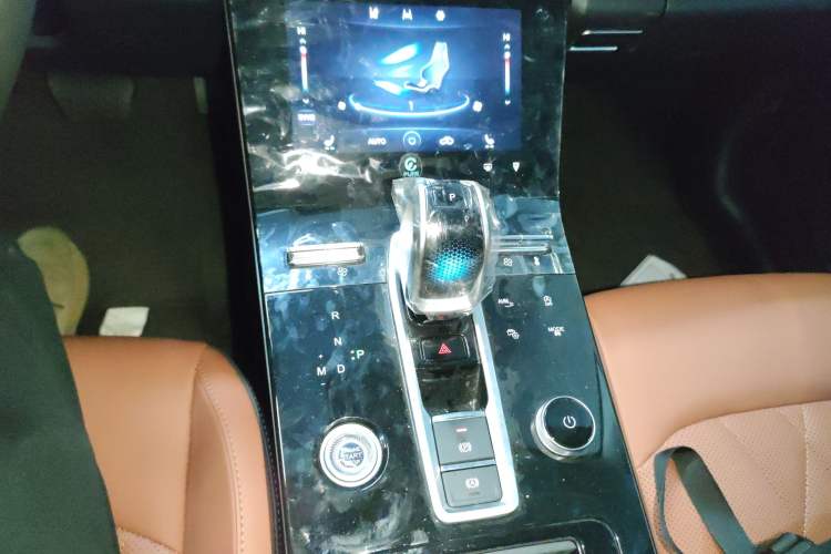 Used Chery Tiggo 8 PLUS 2022 290TGDI DCT Luxury Edition+