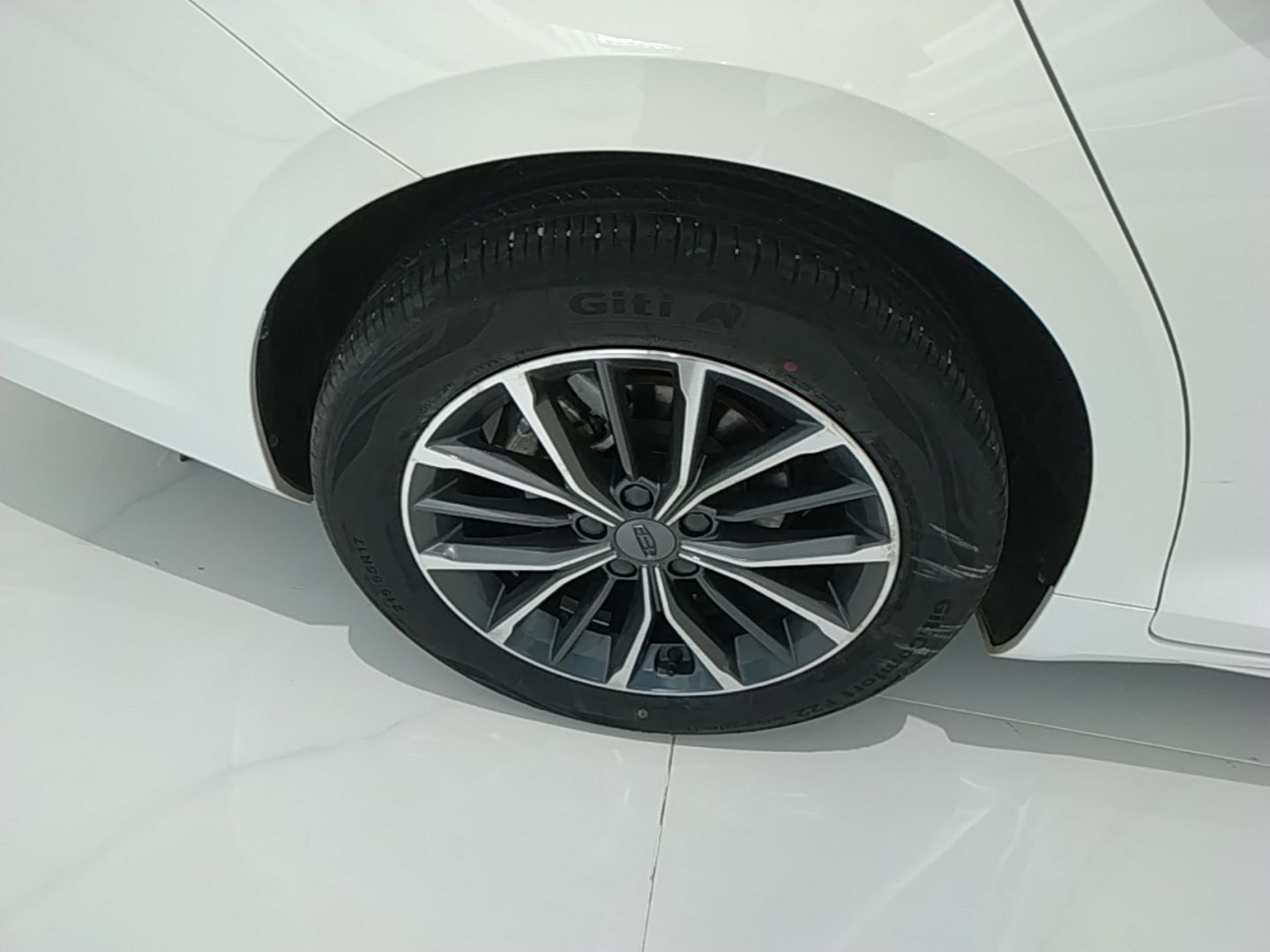 Geely Auto Preface 2023 2.0TD Luxury Version — снимка 11