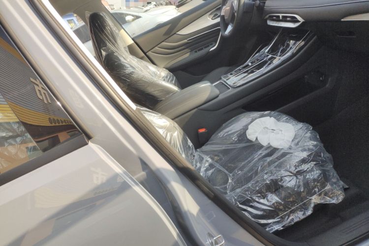 Used Venucia V DD-i 2025 Orca 150km Joyful Journey Edition