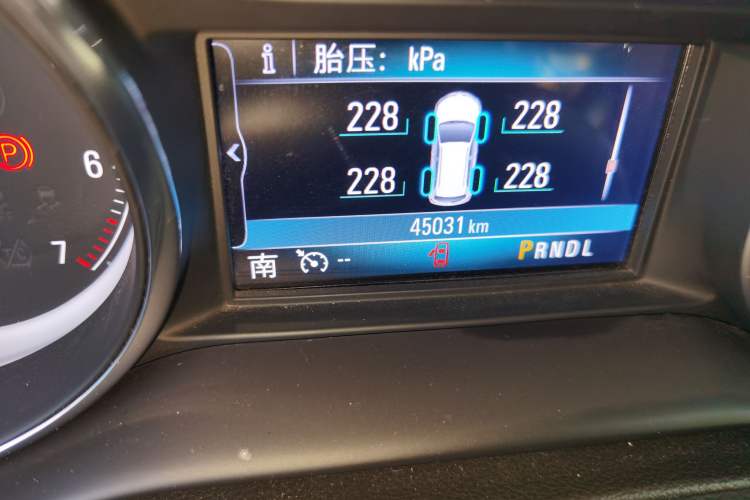 Used Buick Envision 2020 20T Two-Wheel Drive Luxury Model