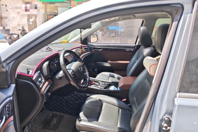 Used GAC Trumpchi GS8 2017 320T Two-Wheel Drive Luxury Smart Connectivity Version (7 Seats)