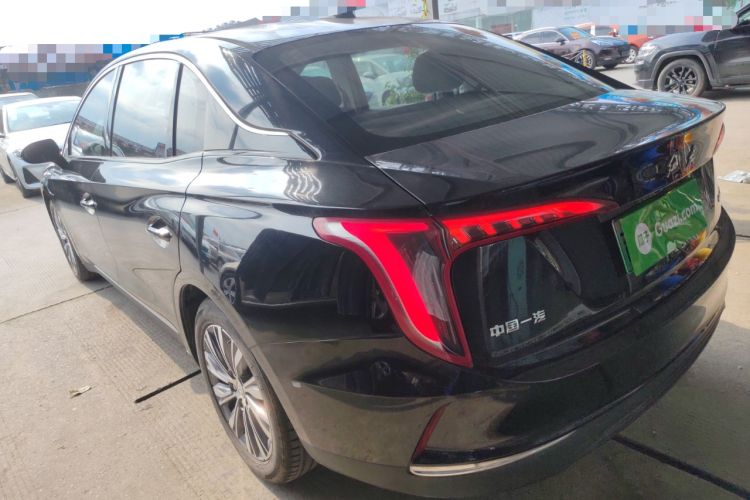 Used Hongqi E-QM5 2022 431 km Charge & Enjoy Edition
