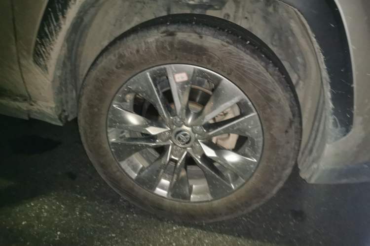 Used Toyota Wildlander 2020 Dual-Motor 2.5L E-CVT Four-Wheel Drive Luxury Edition