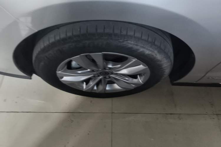 Used Toyota SIENNA 2021 2.5L Hybrid Platinum Edition
