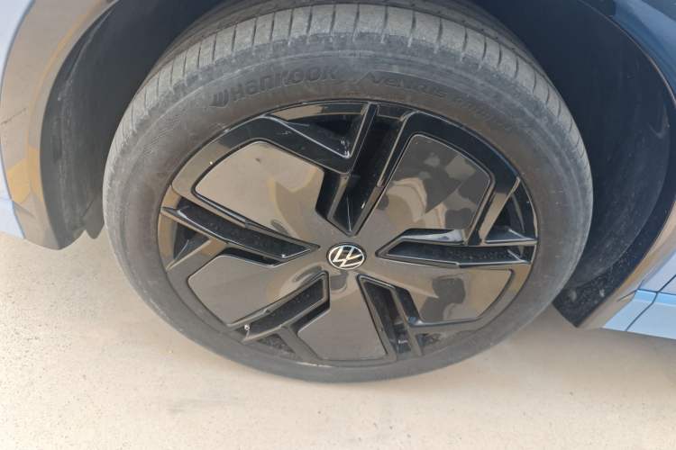 Used Volkswagen Tiguan L 2024 PRO 380TSI Four-Wheel Drive R-Line Prestige Edition Left Front Wheel Hub
