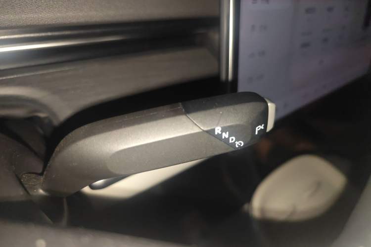 Used CHANGAN NEVO A07 2025 Blue Whale Range-Extending Model 140 Elite Version
