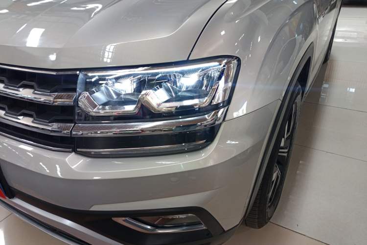 Used Volkswagen Teramont 2020 380TSI Four-Wheel Drive Luxury Version China VI Standard Left Front Headlight