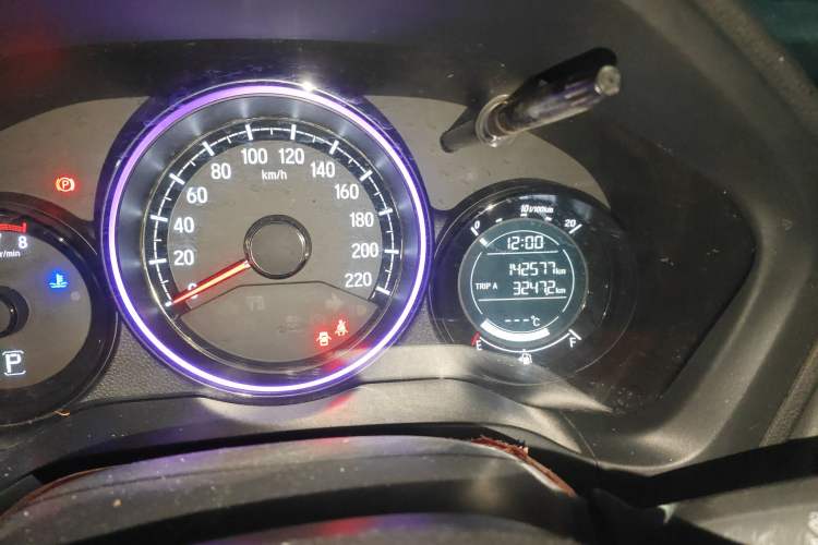 Used Honda XR-V 2015 1.8L EXi CVT Comfort Version