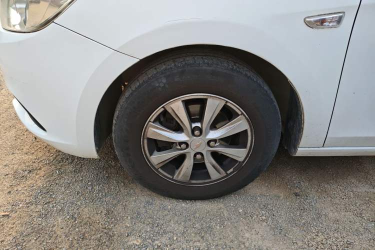 Used Chevrolet Sail 2015 Sail 3 1.3L AMT Ideal Edition Left Front Wheel Hub