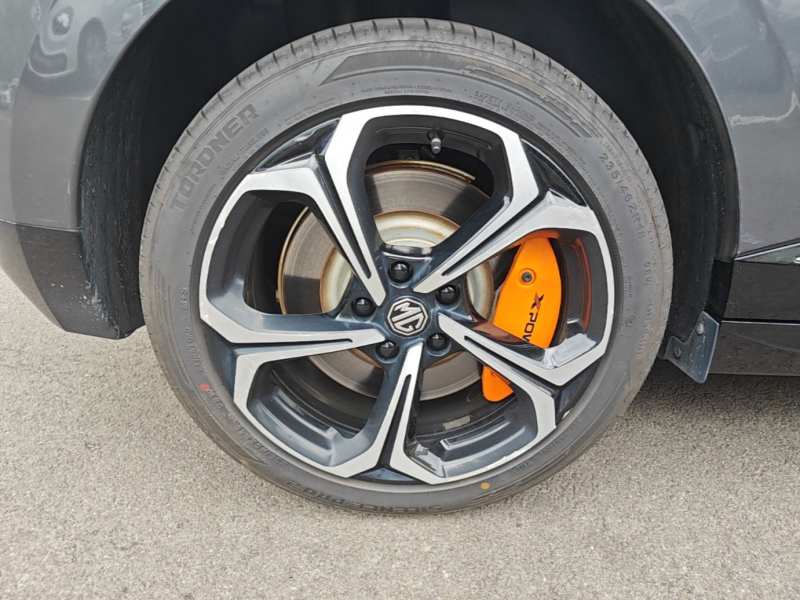 Used MG 4 EV 2022 460 km All-Wheel-Drive Performance Version — 25