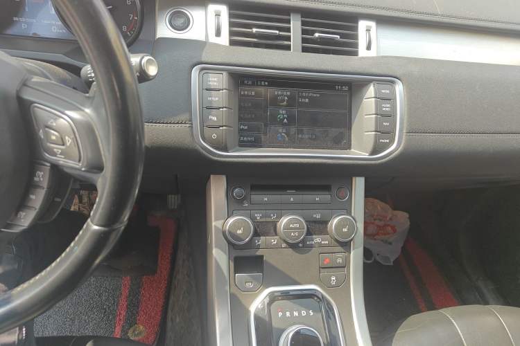 Used Land Rover Range Rover Evoque 2015 2.0T Five-Door Zhiyao Edition
