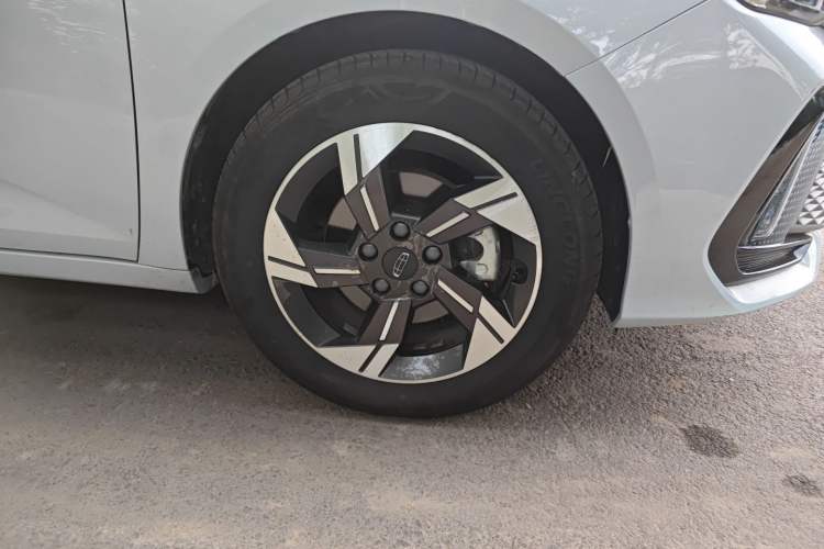 Used Geely Auto Emgrand L HiP 2022 1.5TD-DHT Pro 100KM Super Swift
