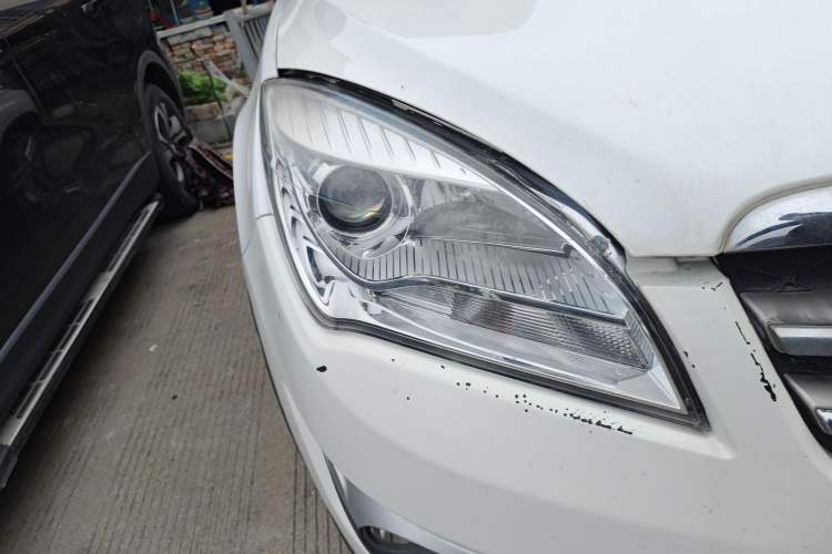 Used Changan CS35 2016 1.6L Manual Luxury Model China IV Standard