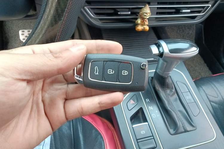 Used Dongfeng Fengon 580Pro 2020 280TGDI CVT Yuling Edition Vehicle Key