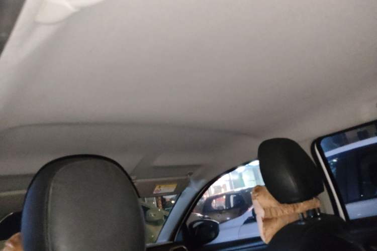 Used Peugeot 301 2014 1.6L Manual Comfort Edition
