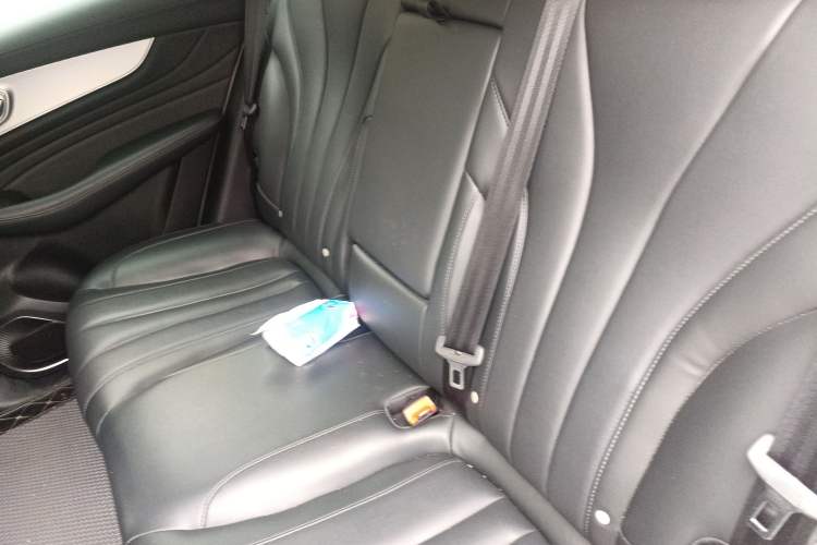 Used Roewe RX5 MAX 2019 300TGI Automatic 4G Connect Luxury Edition
