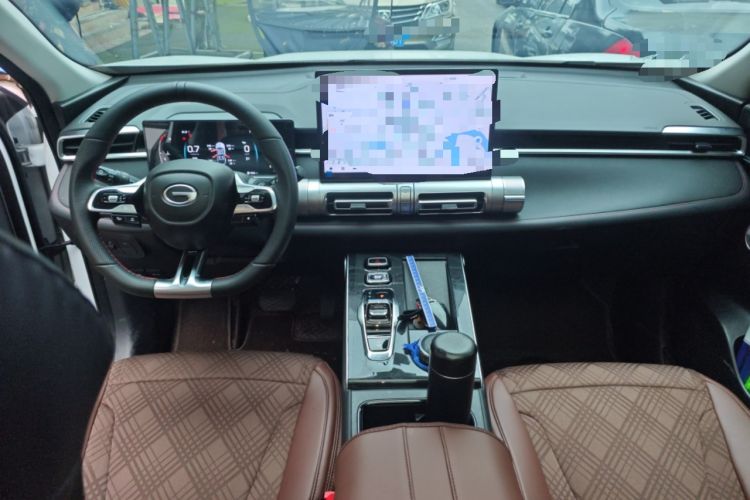 Used GAC Trumpchi EMKOO 2022 1.5T Supernova Pro Edition Center Console