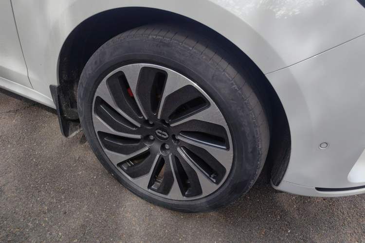 Used Hima AITO M5 2022 Range-Extended Rear-Drive Standard Version