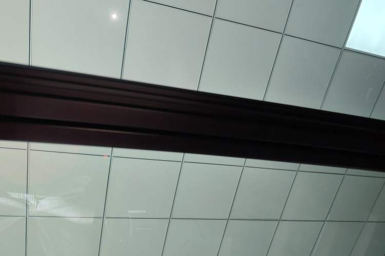 Used Volvo S90 New Energy 2025 Plug-in Hybrid Four-Wheel Drive Long-Range Luxury Smart Edition Headliner