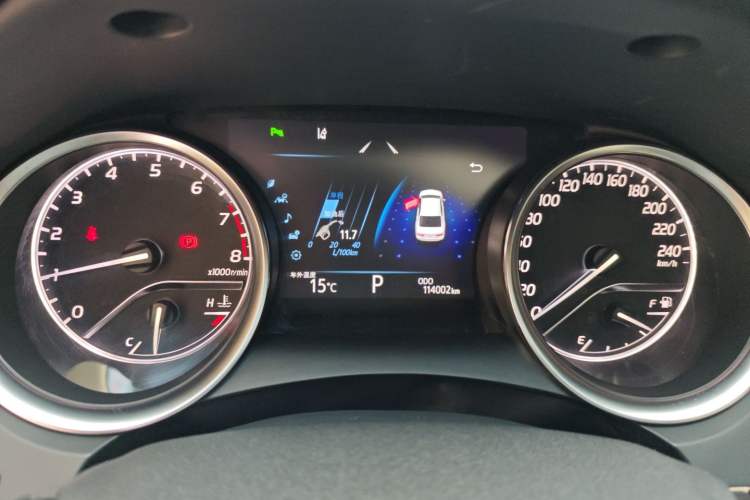 Used Toyota Camry 2018 2.0G Luxury Edition
