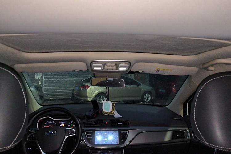 Used Geely Auto Emgrand GS 2018 Lingchao Edition 1.4T Automatic LingShang Smart Connectivity Model Headliner