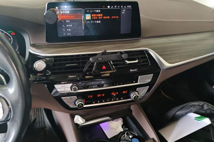 Used BMW 5 Series 2020 530Li Leading Edition Luxury Package
