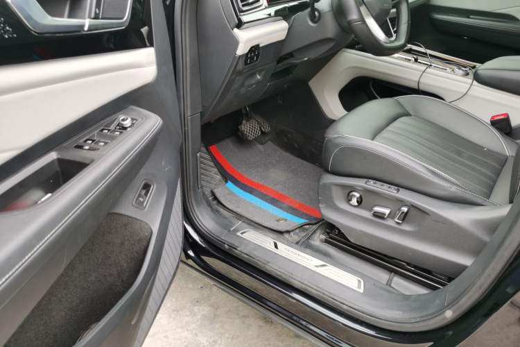 Used Volkswagen Teramont 2023 380TSI Four-Wheel Drive Prestige Luxury Edition Driver Seat