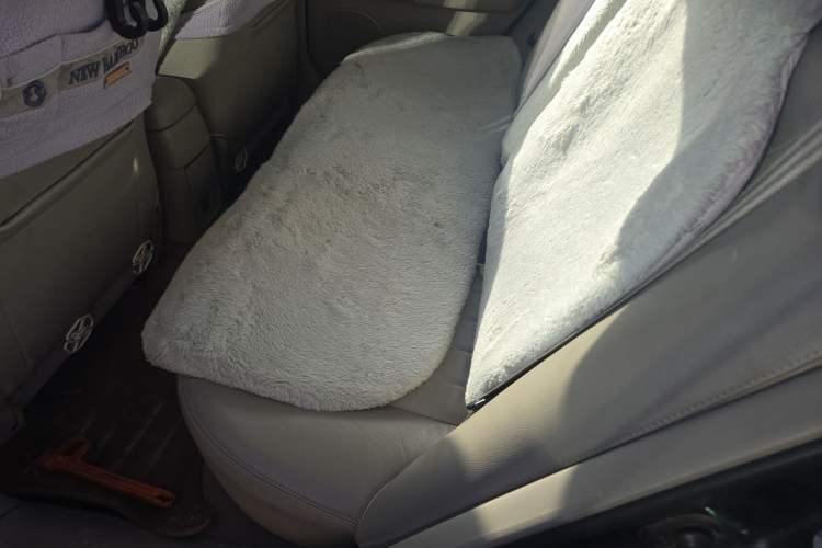 Used Bestune B70 2010 2.0L manual Comfort trim level

