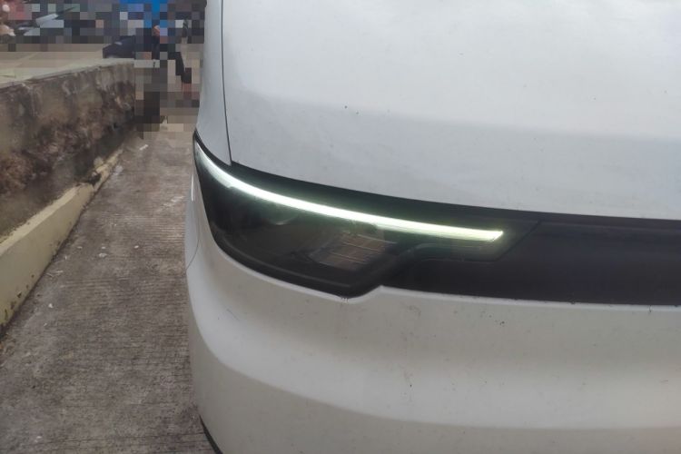 Used JMC E Fushun 2025 Model, Open Window Version, 53.58 kWh, Mid-axle, Mid-roof