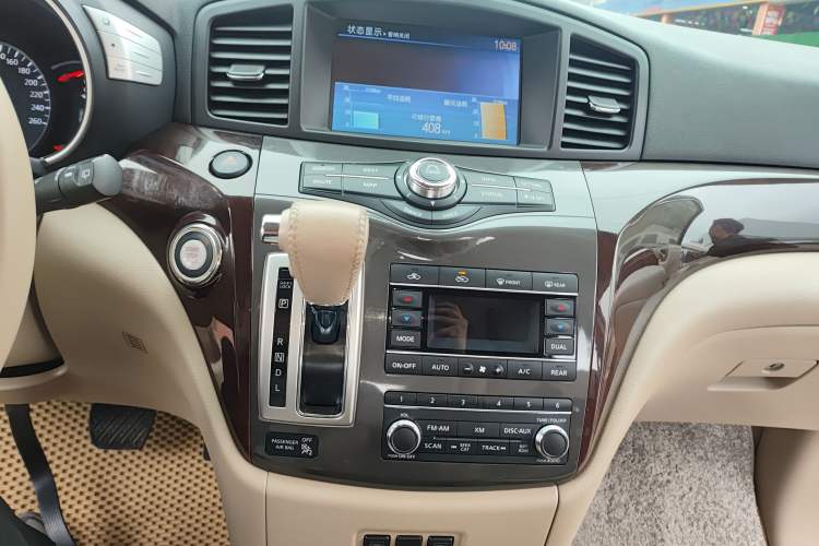 Used Nissan Quest 2015 3.5L SL Audio And AC Panel