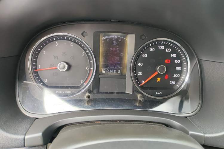 Used Volkswagen Lavida 2011 1.6L Automatic Premium Edition
