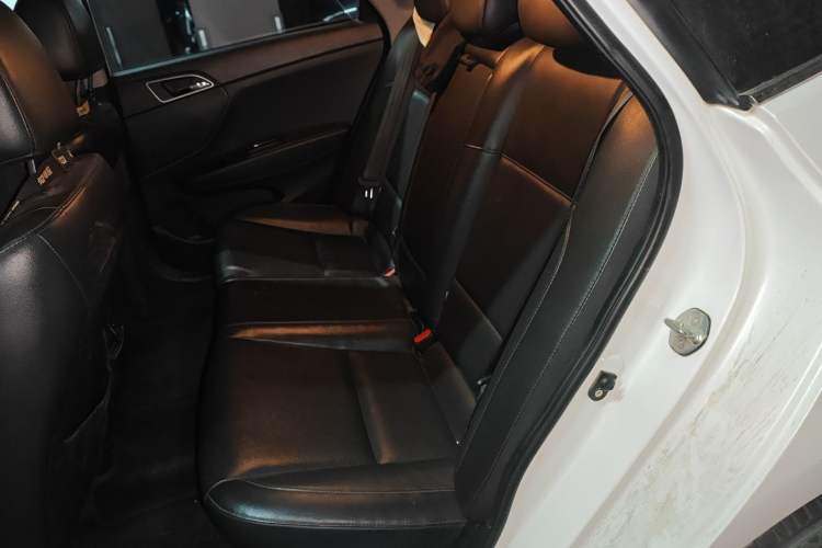 Used Hyundai Mistra 2014 1.8L Automatic Smart GLS Left Rear Seat