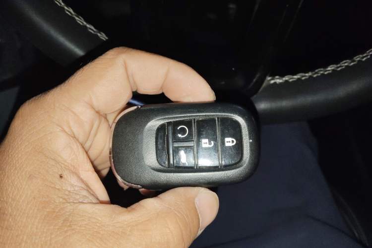 Used Honda ZR-V 2023 2.0L eHEV Sharp - Deluxe Edition
