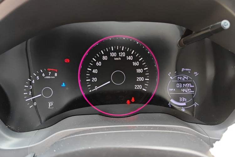 Used Honda Vezel 2020 1.5L CVT Pioneer Edition
