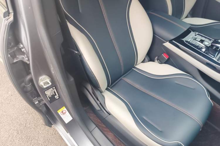 Used BYD Qin PLUS 2021 EV 500KM Luxury Model
