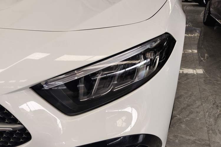 Used Mercedes-Benz A-Class 2023 A 200 L Fashion Model Left Front Headlight