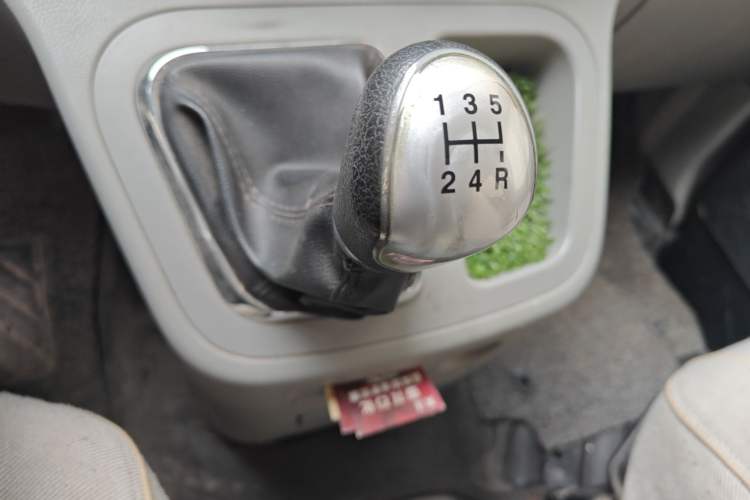 Used JAC Refine M3 2015 Maker Edition 1.6L Luxury Smart Version