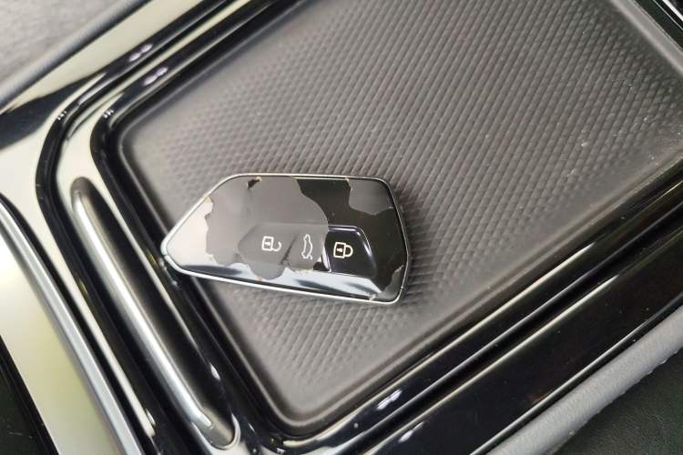 Used Volkswagen ID.4 CROZZ 2021 Standard Range PURE Two-Wheel Drive Version