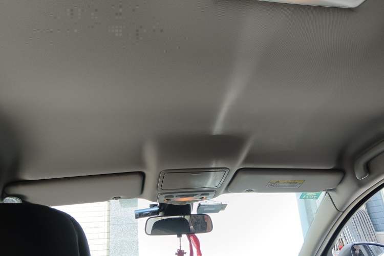 Used Renault Latitude 2015 2.0L CVT Fashion Edition Headliner