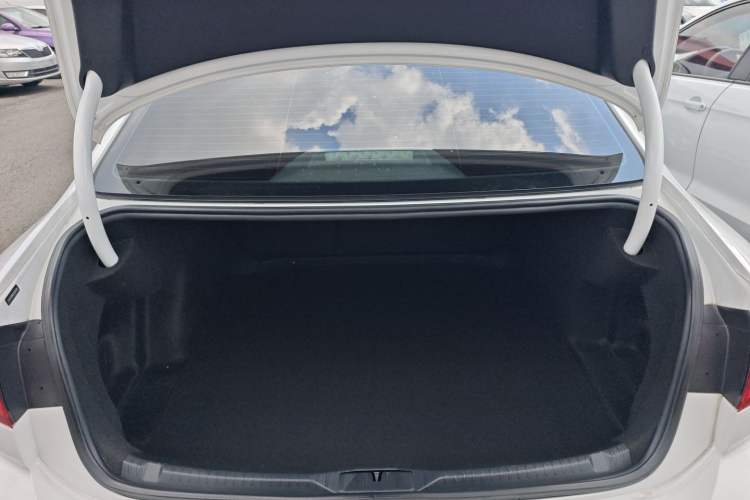 Used Volkswagen Lamando 2021 230TSI DSG Fashion Edition
