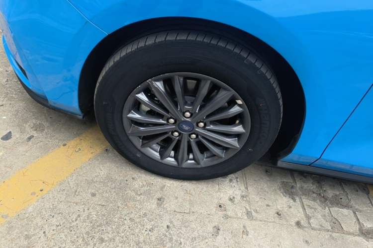 Used Ford Focus 2022 Sedan EcoBoost 180 Automatic Performance Edition