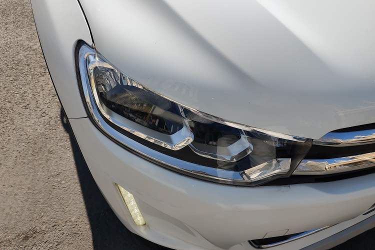 Used Citroen C3-XR 2015 1.6THP Automatic Pioneer Model