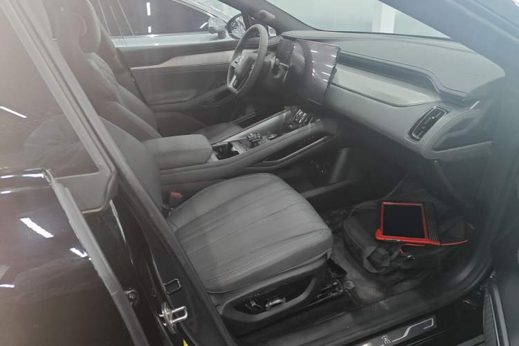 Used BYD Song L EV 2025 662 km Ultra-Range Version Right Front Seat