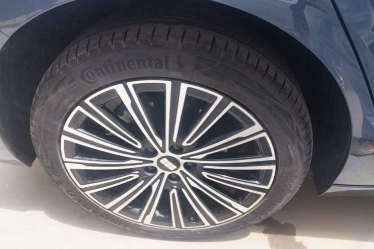 Used Geely Galaxy A7 2025 Model EM-i 150km Starship Edition