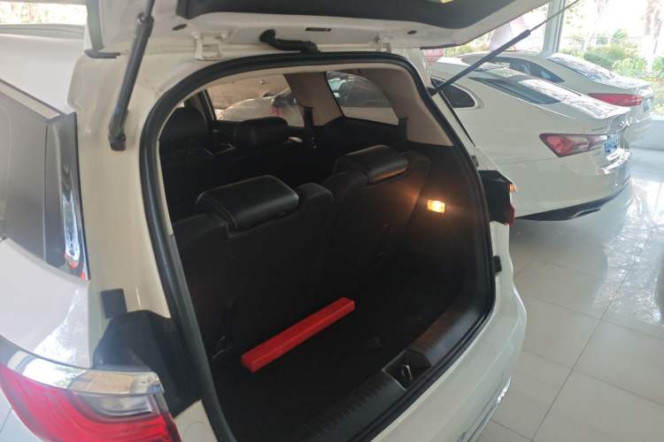 Used BYD Song MAX 2019 1.5T Automatic Smart Connect Ruiyi Sunroof Model 7 Seats China VI Standard