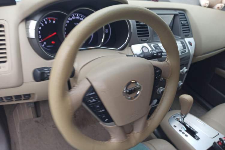 Used Nissan Murano 2011 3.5L CVT
