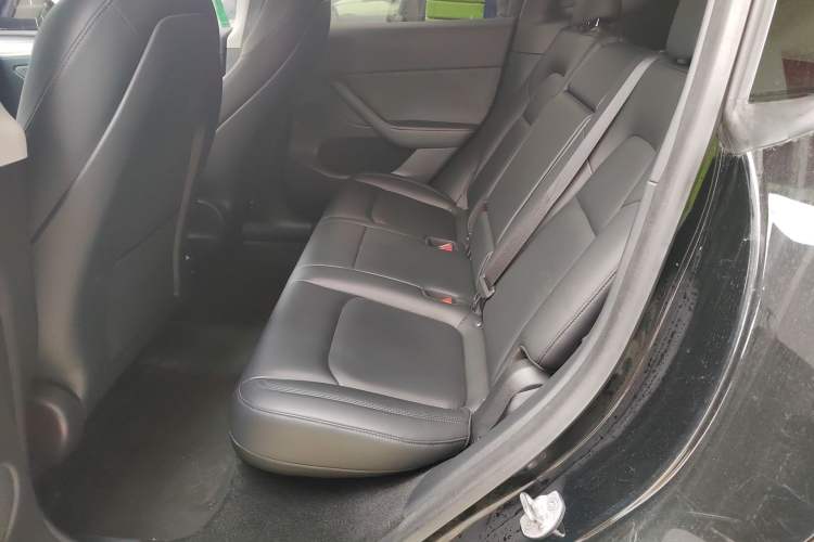 Used Tesla Model Y 2021 Long-Range All-Wheel-Drive Version