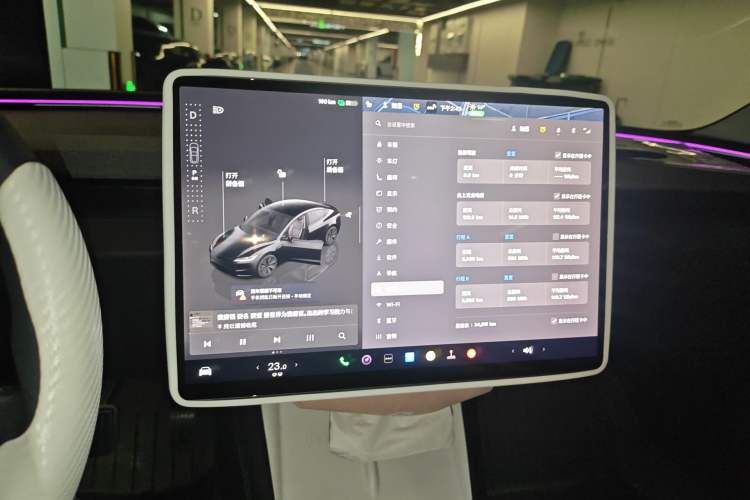 Used Tesla Model 3 2023 Rear-Wheel-Drive Version
